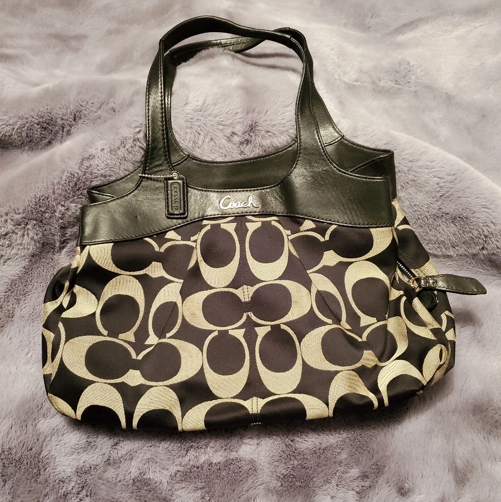 Coach Purse - Picture 1 of 4